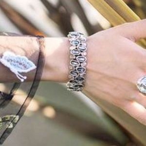 Uno de 50 Croco Tears *rare*